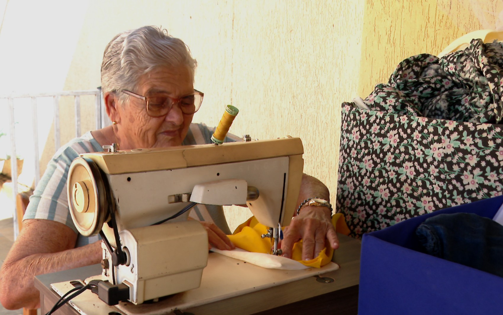 Mulher De 82 Anos Volta A Estudar E Sonha Em Fazer Faculdade Quero