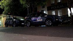 gerente-de-posto-tem-malote-com-dinheiro-e-carro-roubados-apos-ser-fechado-por-ladroes-no-meio-da-rua-em-ribeirao-preto